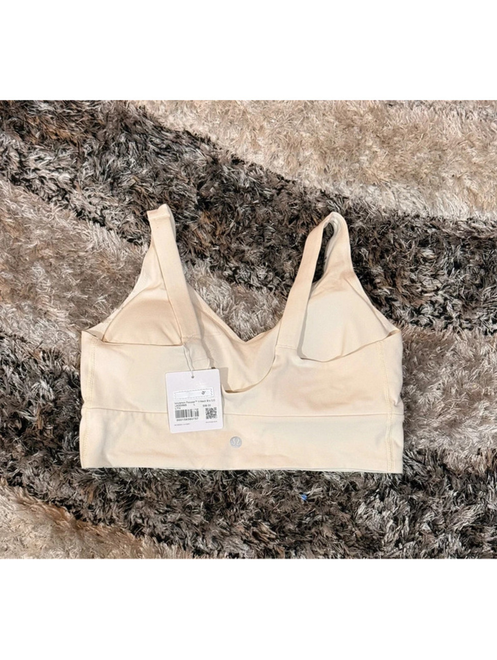 Lululemon Focuser V-Neck Bra C/D Light Ivory Size L - Picture 4 of 5